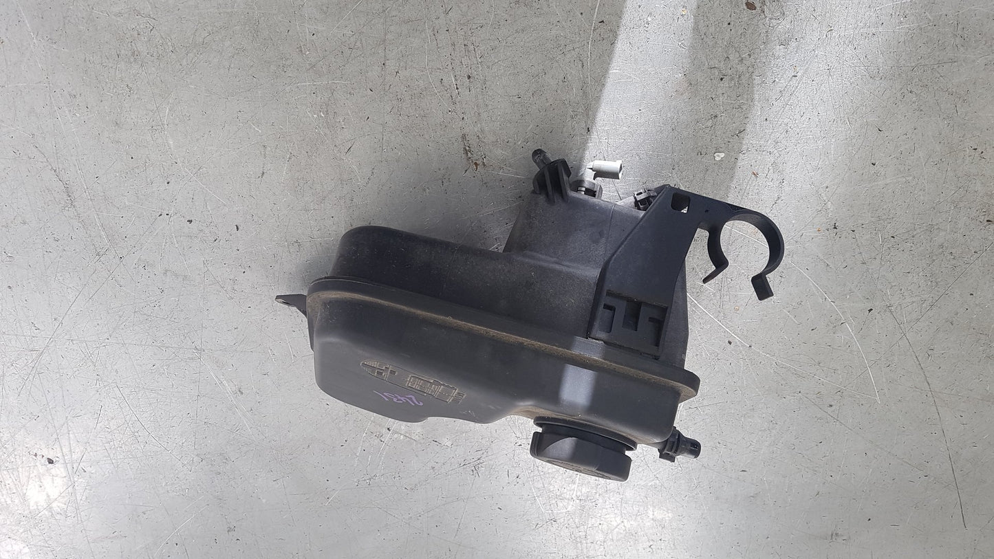 2005 - 2008 BMW 730Ld  Saloon Radiator Pressure Bottle 10617211