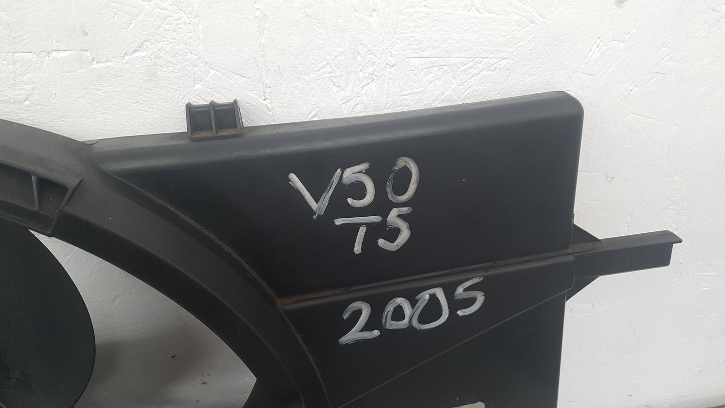 2004 - 2007 Volvo V50  Estate RADIATOR FAN & COWLING (A/C CAR) 3M518C607GB