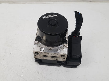 2009 - 2014 Volvo XC60  Estate ABS Pump/Modulator 30681619