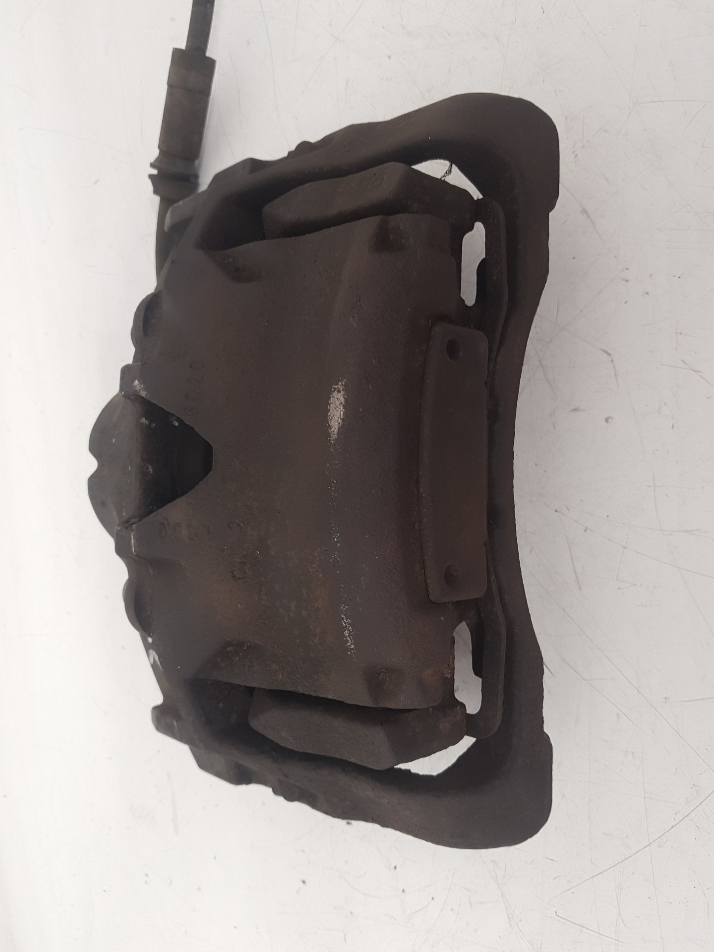2008 - 2013 Volvo V70  Estate Left Front Caliper 946