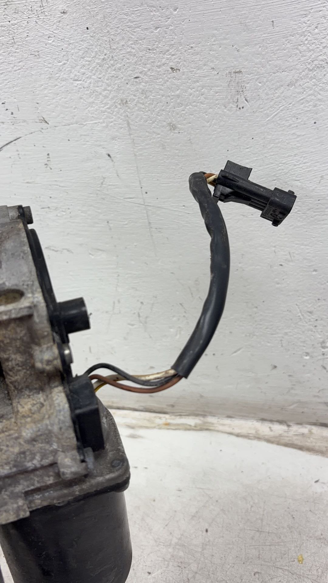 2010  9-3 Turbo Edition Tid E4 4 Dohc  Saloon WIPER MOTOR (FRONT) & LINKAGE 12755305
