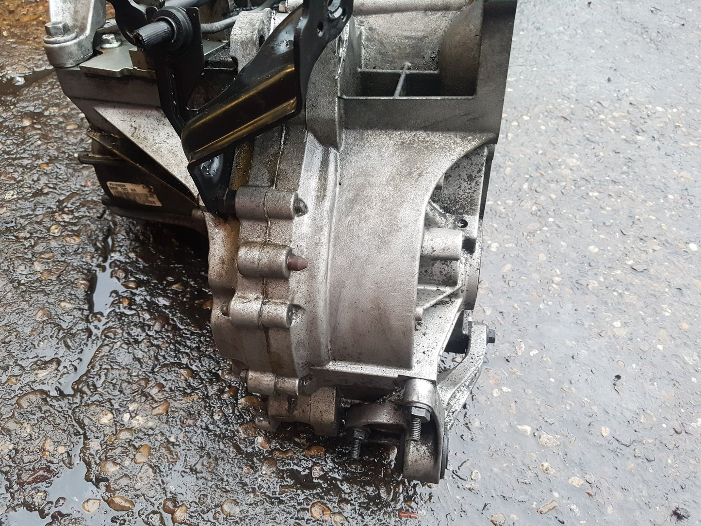 2006 - 2012 Volvo C30  Hatchback Manual Gearbox 31259888