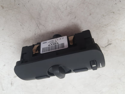 2013 Volvo V40  Hatchback Headlight Switch 30739424