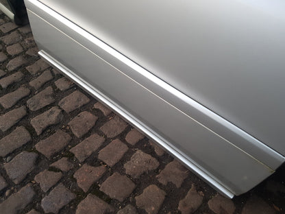 2007 Volvo V70  Estate DOOR - BARE (FRONT DRIVER SIDE) 31335589