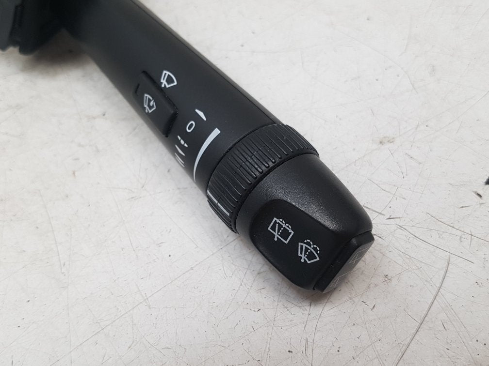 2002 - 2006 Volvo XC90  Estate Wiper Switch 30768101