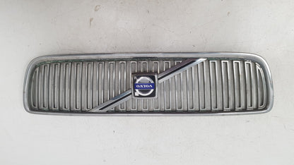2005 - 2008 Volvo V70  Estate FRONT GRILL 08693346