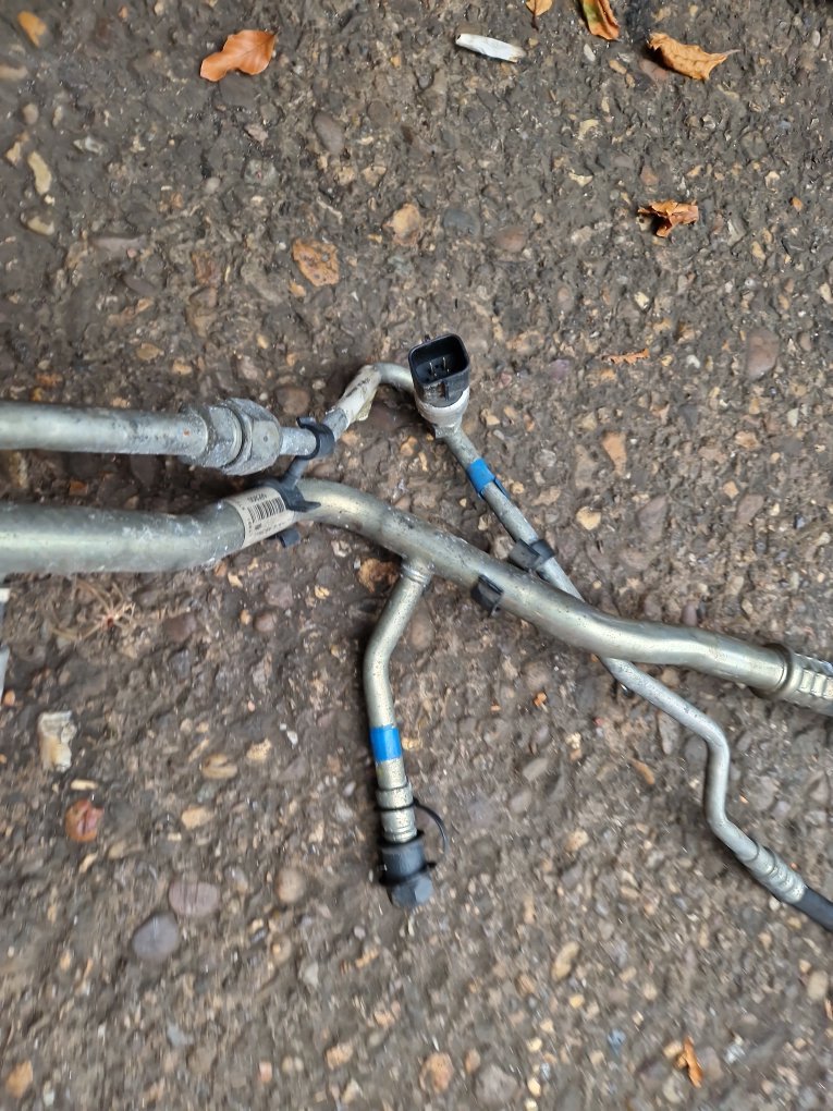 2004 - 2010 Volvo V50   Estate A/C Pipe  4N5H19A834DR