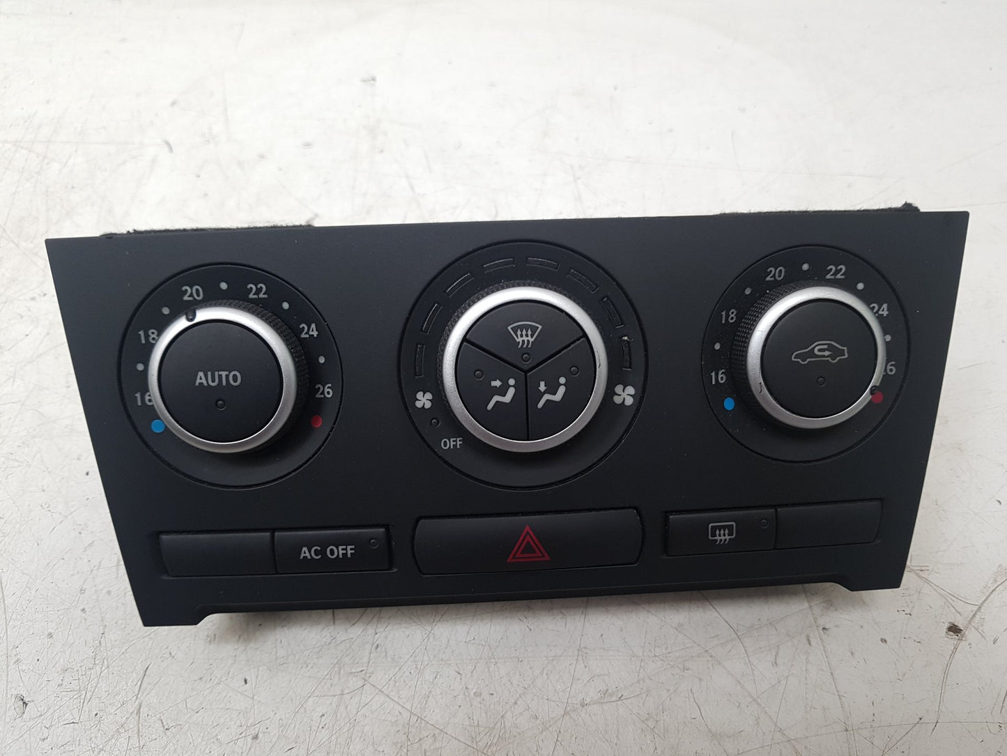 2005 - 2015 Saab 9-3  Estate Heater Controls 12772891 BA