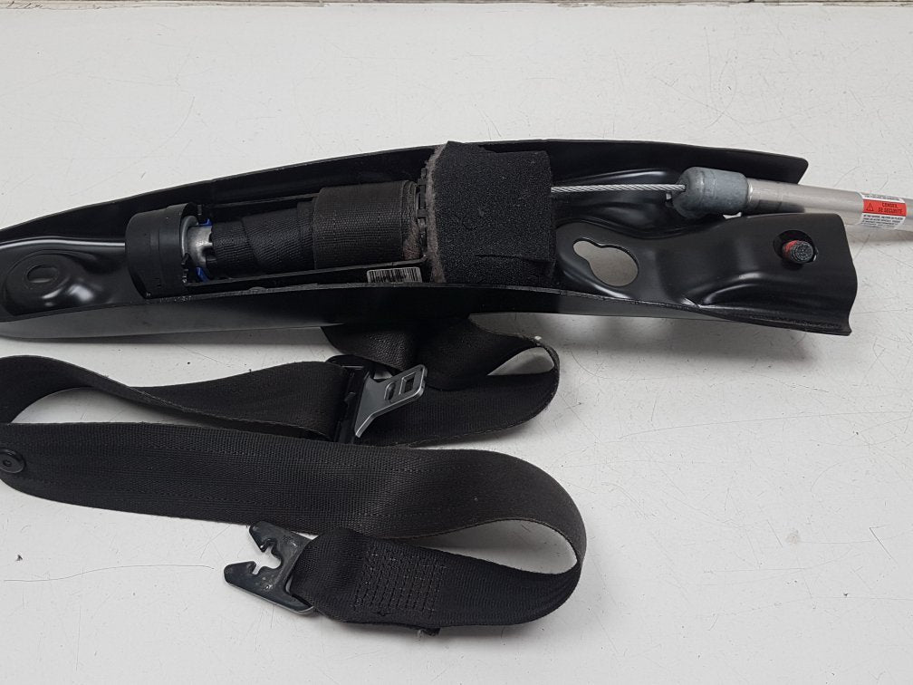 2003 - 2014 Volvo XC90  Estate Right Front Seat Belt