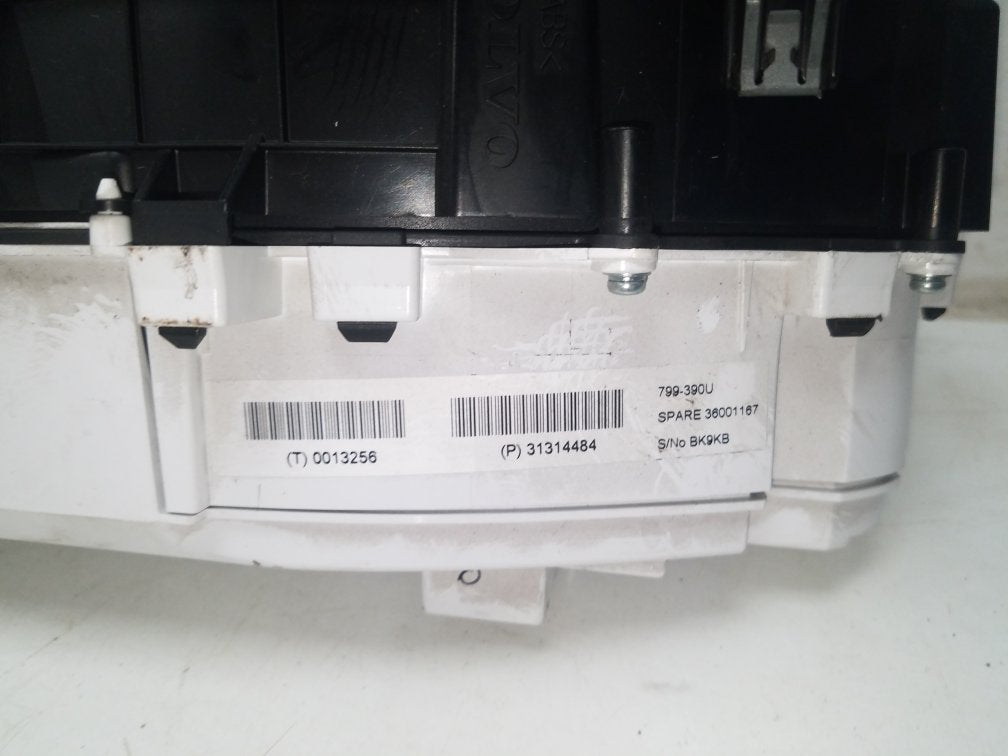 2012 - 2016 Volvo V40  Hatchback Instrument Cluster 31314484