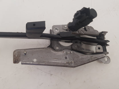 2005 Volvo V50  Estate Brake Pedal 30714999