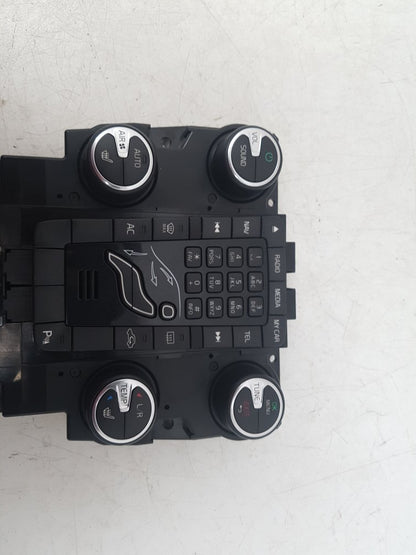 2014 Volvo V40  Hatchback HEATER & RADIO CONTROL PANNEL 31288103