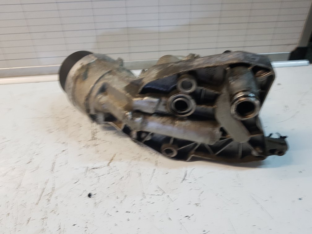 2010 - 2012 Saab 95  Saloon Engine Oil Cooler 55577033