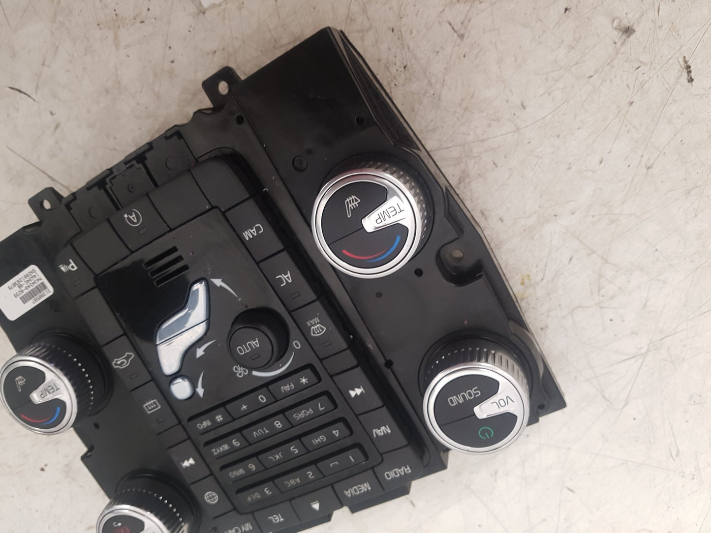 2015 Volvo S60  Saloon HEATER & RADIO CONTROL PANNEL 31398587