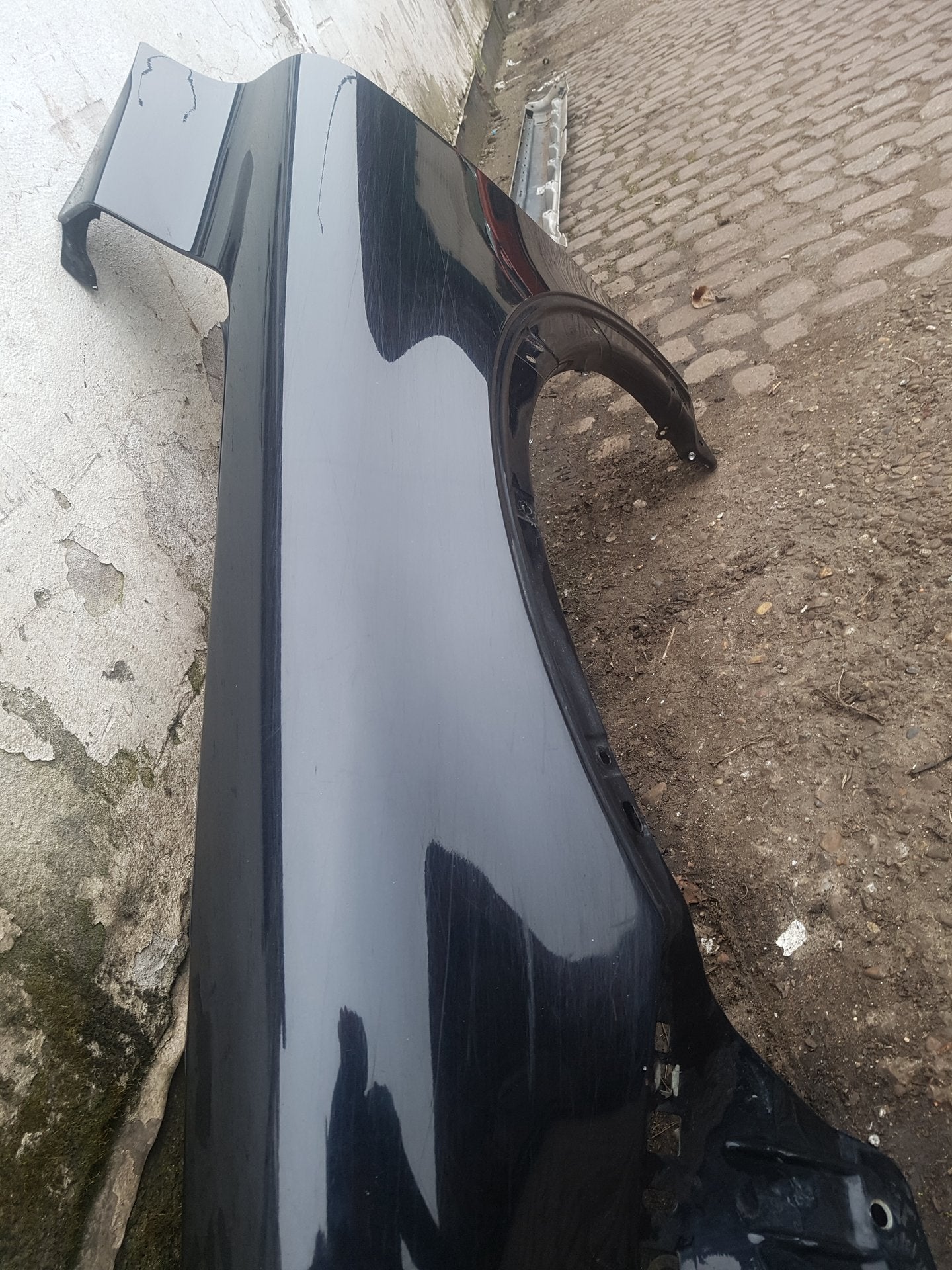 2007 - 2014 Volvo XC90  Estate Left Front Guard