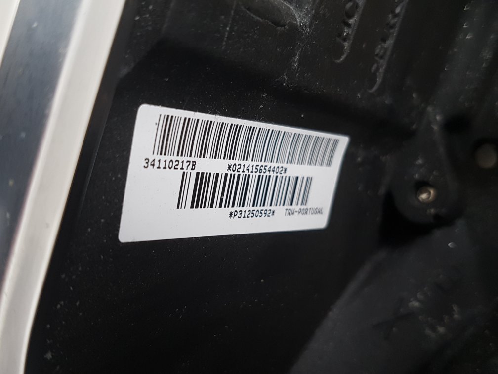 2014 Volvo V40 Cross Country  Hatchback Steering Wheel 31250592