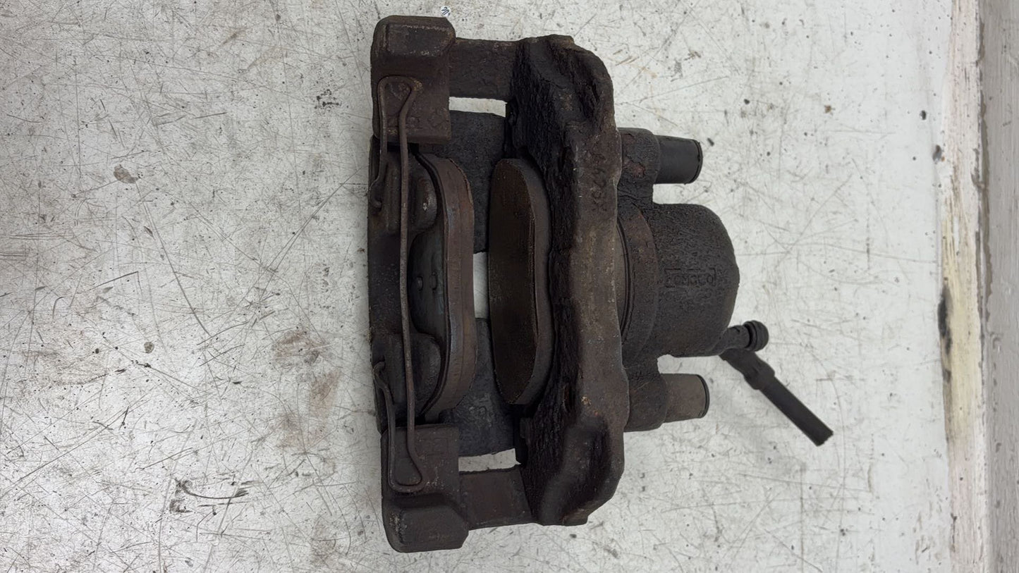 2013 - 2016 Volvo V40 III 525 Hatchback Right Front Caliper 31341487