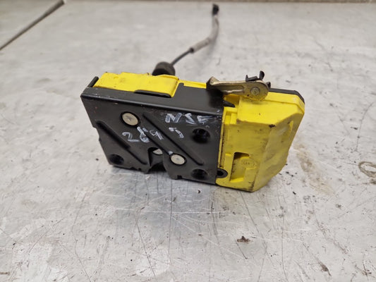 2005 - 2008 Volvo V70  Estate Left Front Central Locking Solenoid