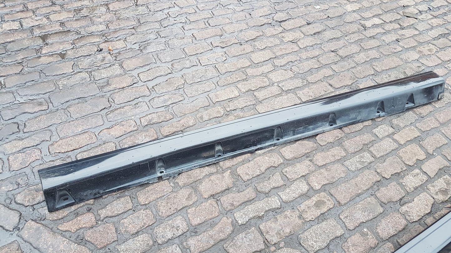 1995 - 1996 Volvo 850  Estate Right Side Skirt 9133786