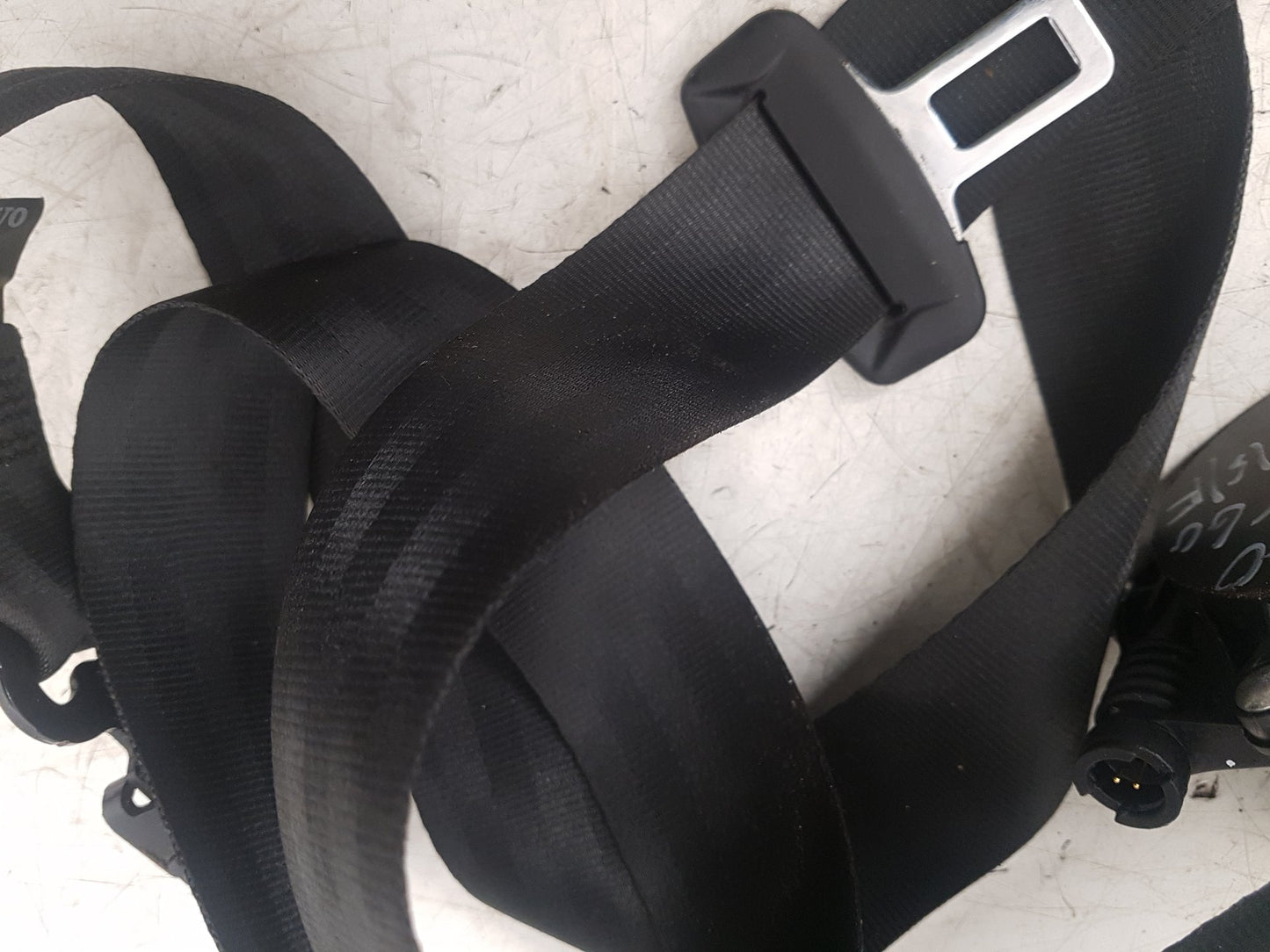 2017 - 2026 Volvo V60 II 225 Estate Left Front Seat Belt 31462740
