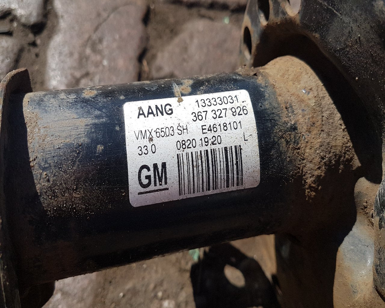 2010 - 2012 Saab 95  Saloon Left Front Shock Absorber 13333031