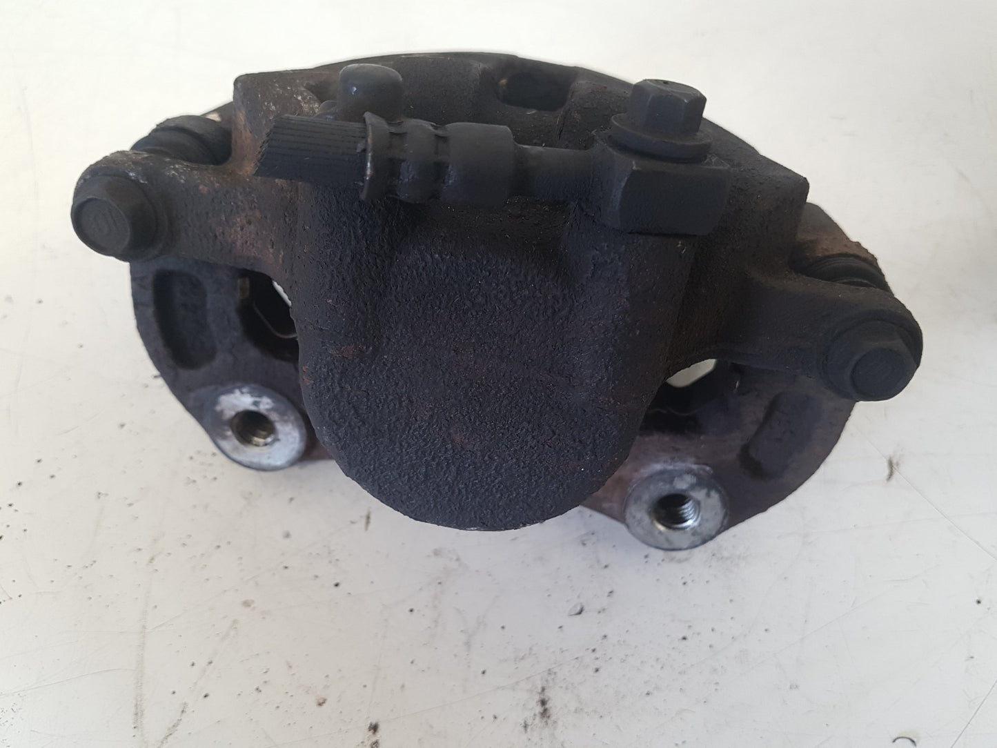 2010 - 2012 Saab 9-5  Saloon Left Front Caliper