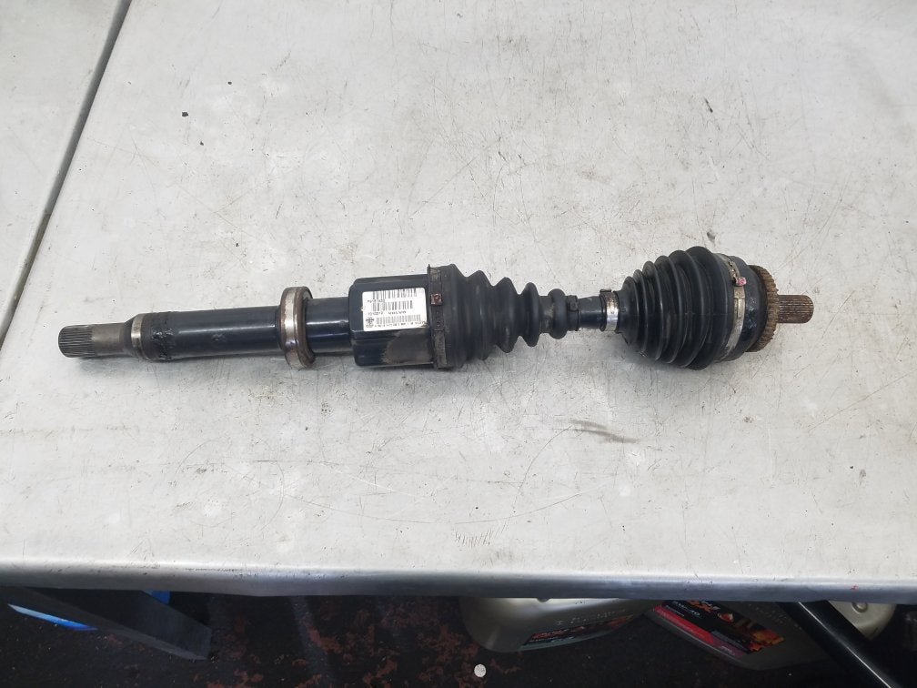 1998 - 2001 Volvo S80  Saloon Right Front Drive Axle 9181532