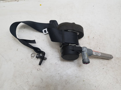 2010 - 2012 Volvo C30  Hatchback Right Rear Seat belt 30642227