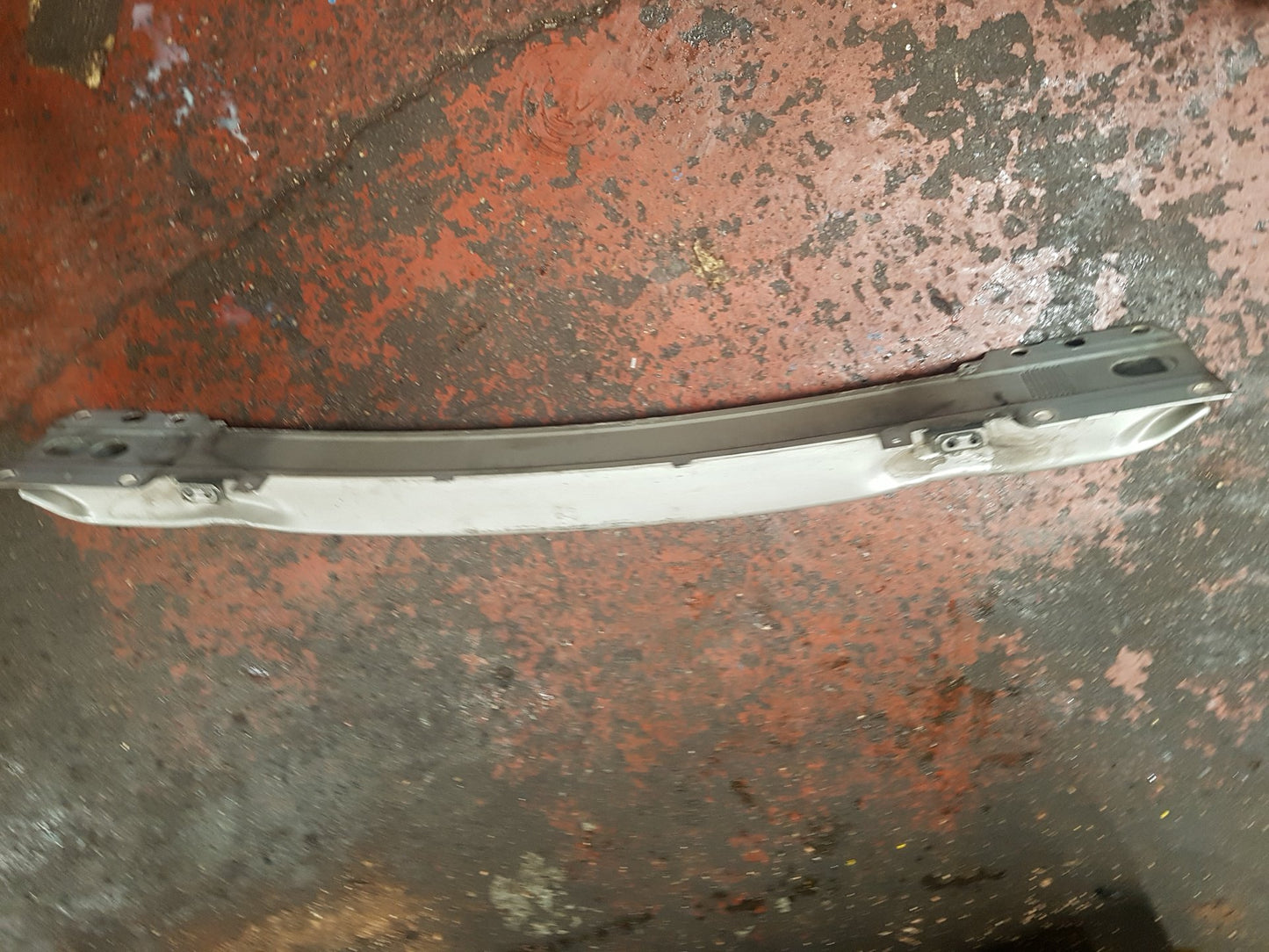 2008 - 2011 Volvo V70  Estate IMPACT ABSORBER 30763390