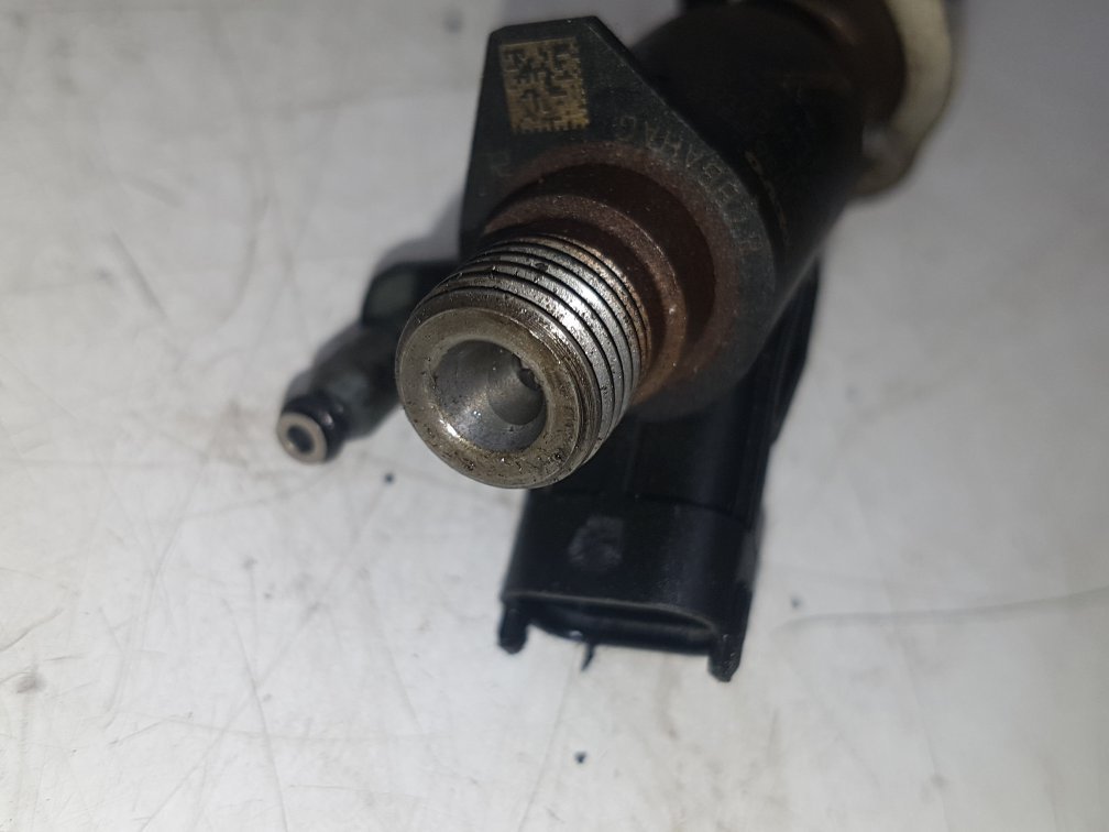 2010 - 2014 Volvo V60  Estate Fuel Injector 31303238