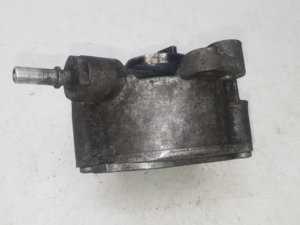 2004 - 2010 Volvo V50   Estate Vacuum/Air Pump 30725859