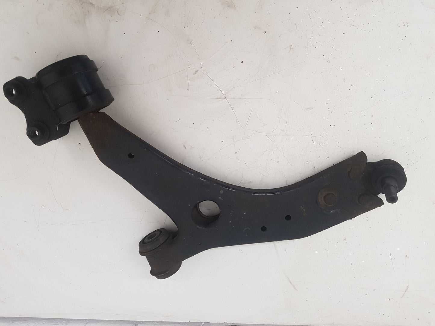 2010 - 2012 Saab 9-5  Saloon Right Front Lower Control Arm