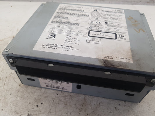 2012 - 2016 Volvo V40  Hatchback CD Player 31357223