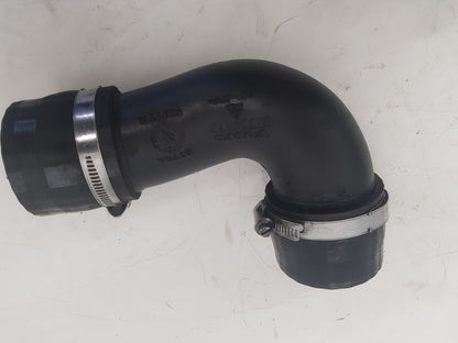 2010 - 2013 Volvo V60  Estate Intercooler Pipe 31338572