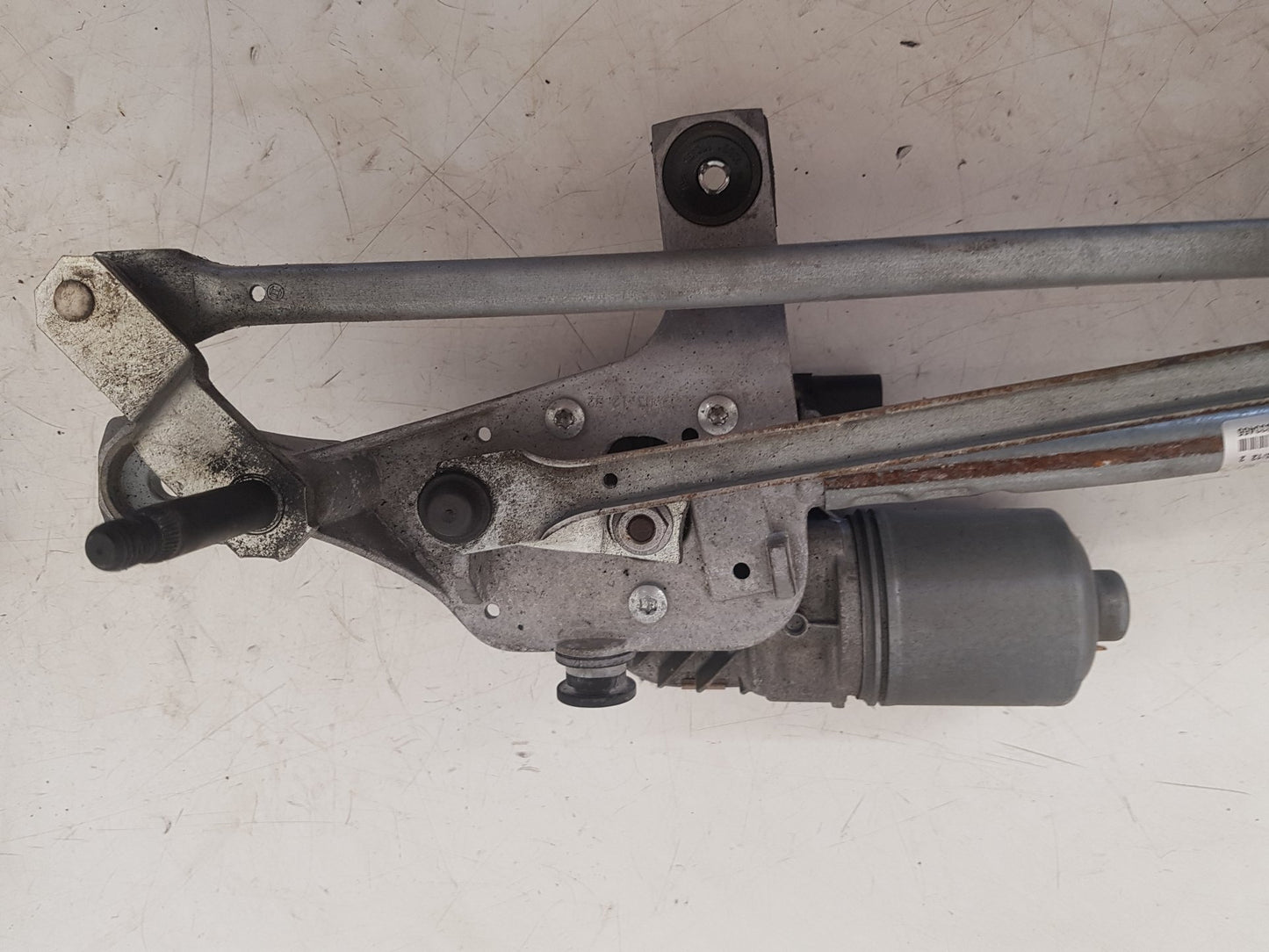 2008 - 2013 Volvo XC60 I 156 Estate WIPER MOTOR (FRONT) & LINKAGE 31333455