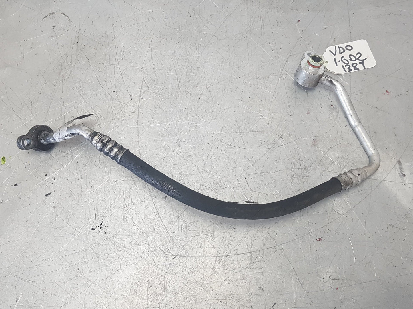 2012 - 2016 Volvo V40  Hatchback A/C Pipe  31390483