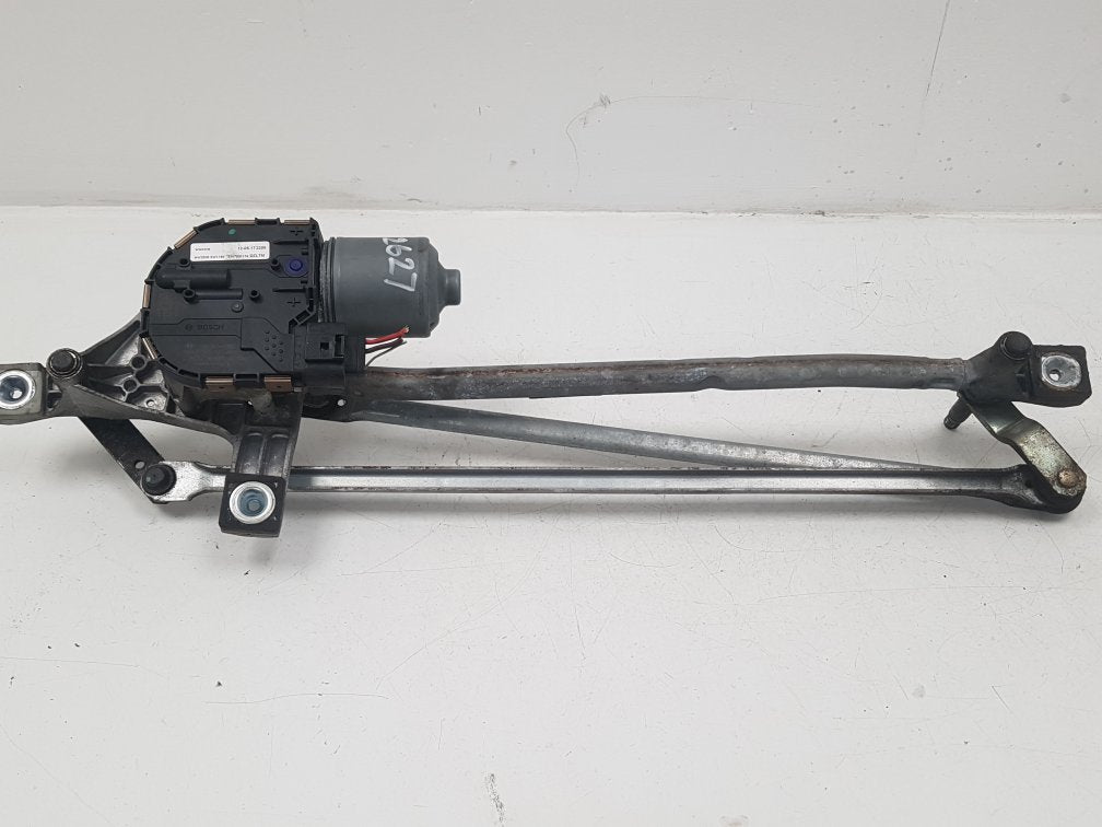 2010 - 2012 Volvo V60   WIPER MOTOR (FRONT) & LINKAGE 3397021174