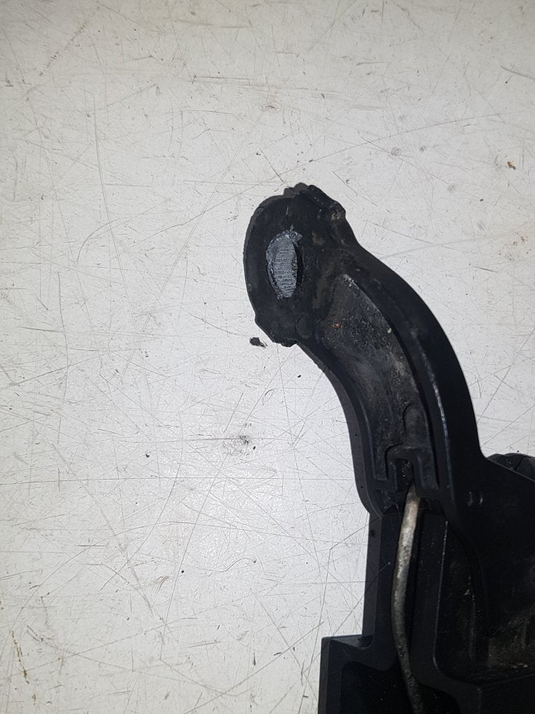 2004 - 2010 Volvo V50   Estate Rear Wiper Arm 30753273