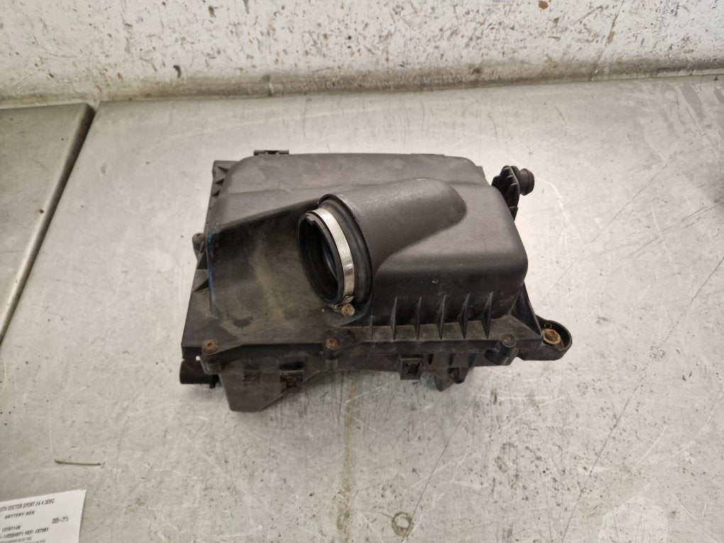2005 - 2015 Saab 9-3  Estate Air Filter Box 55559779