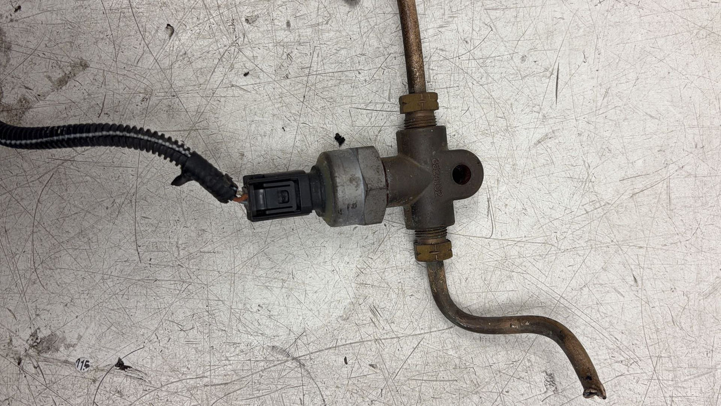 2002 - 2006 Volvo XC90  Estate BRAKE PRESSURE SENSOR 3524132