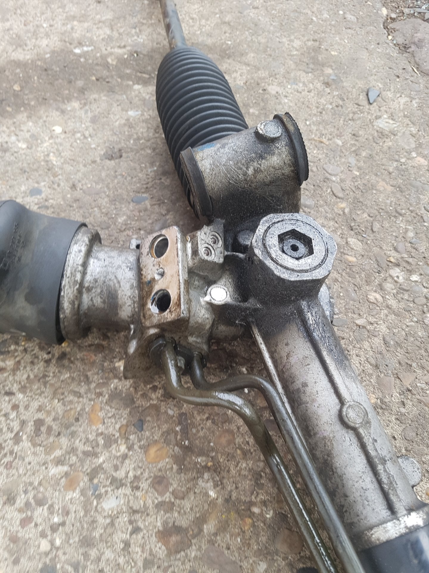 2010 - 2012 Saab 9-5  Saloon Power Steering Rack 13292326