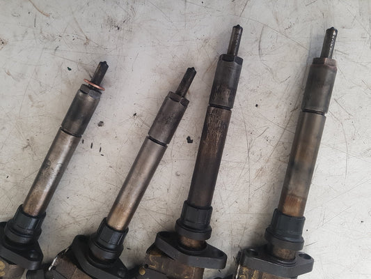 2008 - 2016 Volvo V70  Estate INJECTOR (DIESEL) SET