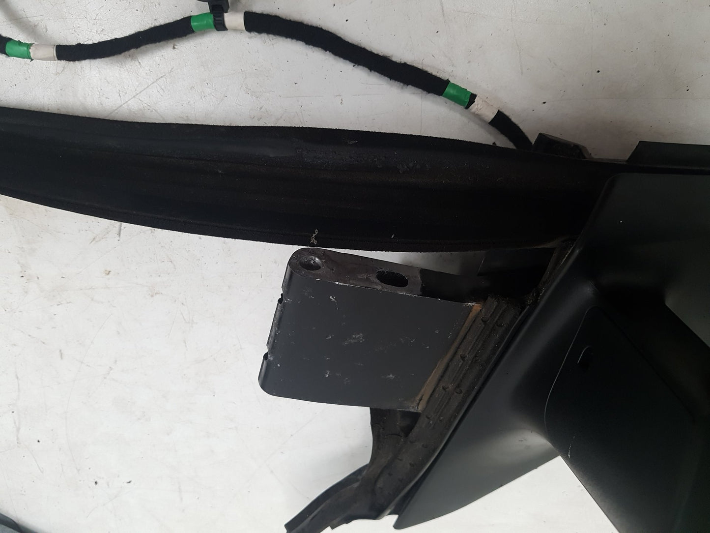 2007 Volvo C70  Convertible DOOR MIRROR - MANUAL (DRIVER SIDE) 30779484