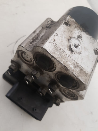 2004 Saab 9-3  Convertible ABS Pump/Modulator 13191183