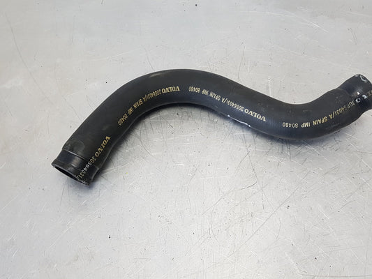 1999 - 2004 Volvo S40  Saloon TOP RADIATOR HOSE 30864031