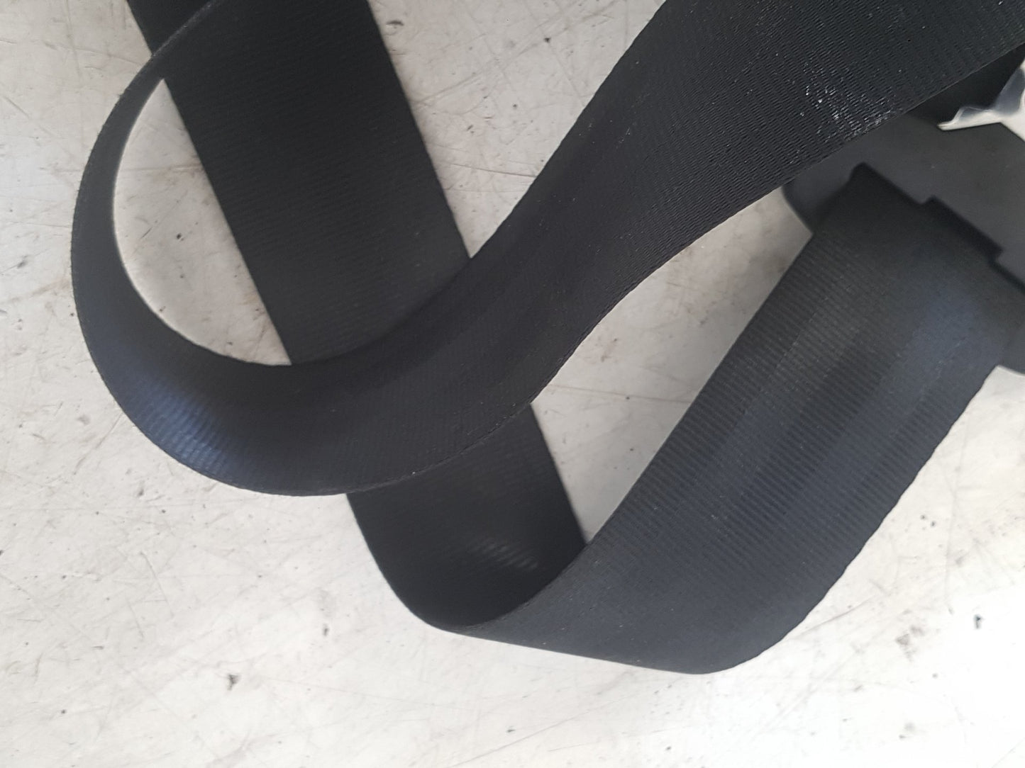 2015 Volvo V40 525, 526 Hatchback Left Front Seat Belt 31418480 VRAC Grade A