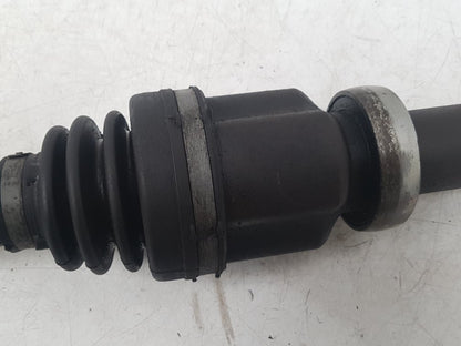 2005 - 2010 Volvo S40  Saloon Driveshaft (Manual) UK Drivers Side Front. 31256933