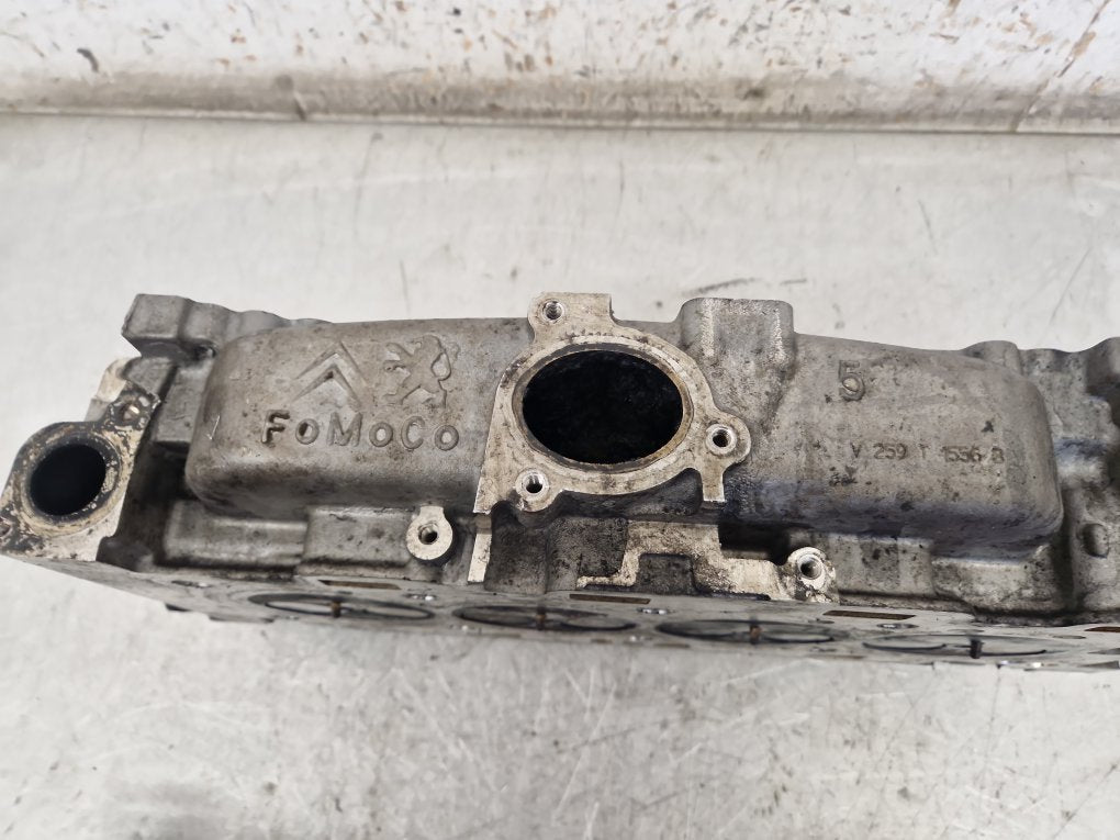 2010 Volvo S40  Saloon CYLINDER HEAD BARE DIESEL 36001473