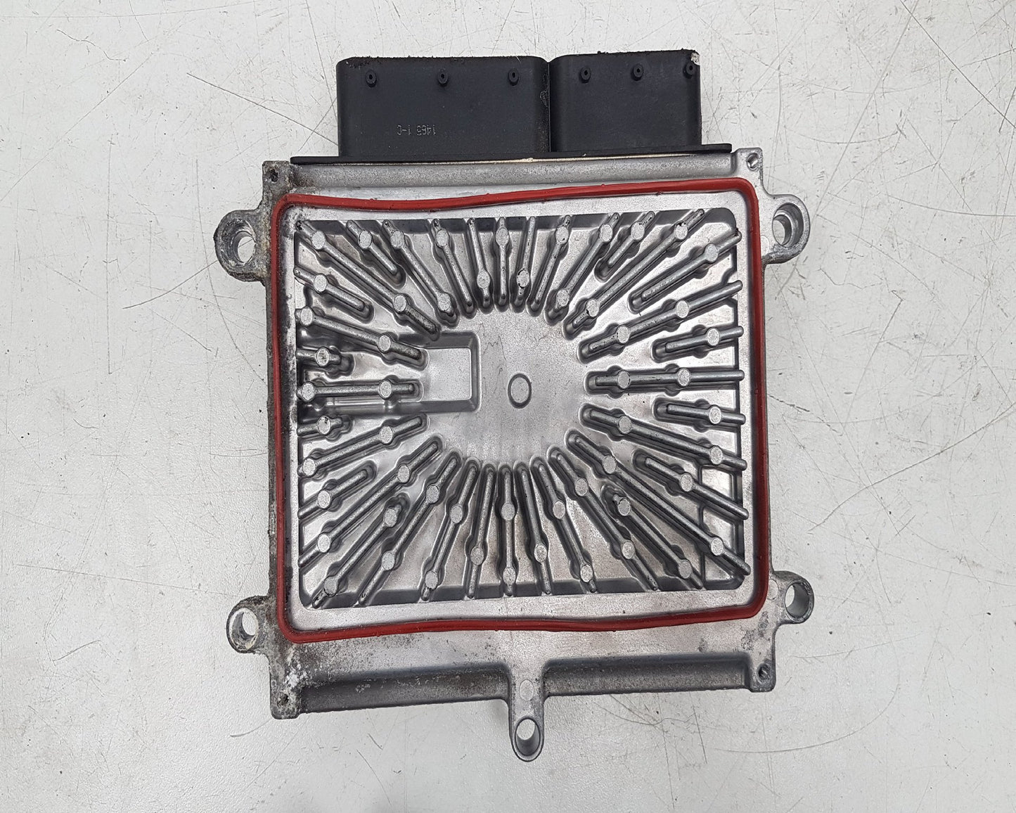 2006 - 2009 Volvo C70  Convertible Engine ECU 30743102