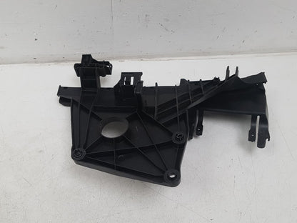2006 - 2009 Volvo S80  Saloon BUMPER BRACKET (PASSENGER SIDE FRONT) 30661072